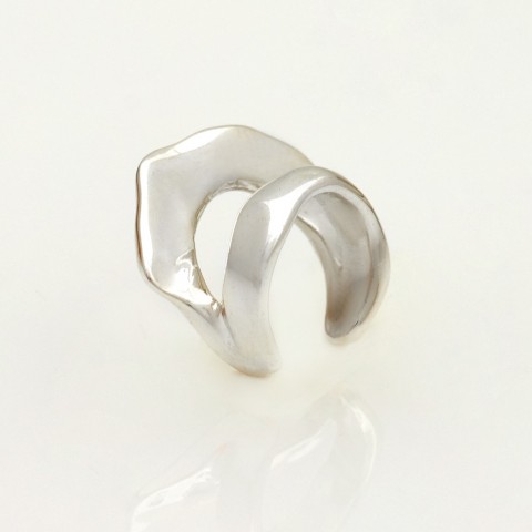 Bold Disk Cuff