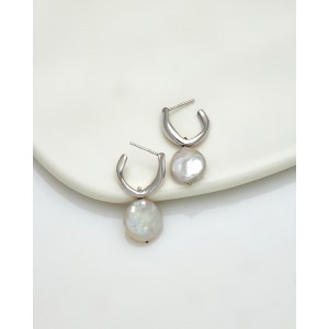 Pearl Studs