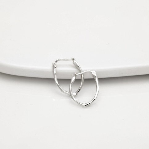Bold Small Oval Hoops