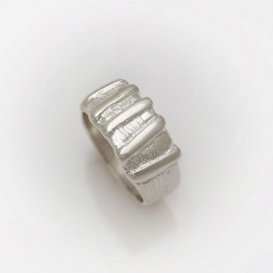 Echo Ring