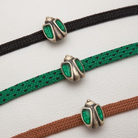 Σκατομυγούλα Βραχιόλι