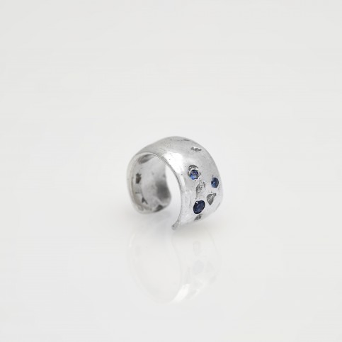 Iris Ear Cuff