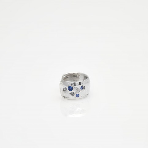 Iris Ear Cuff