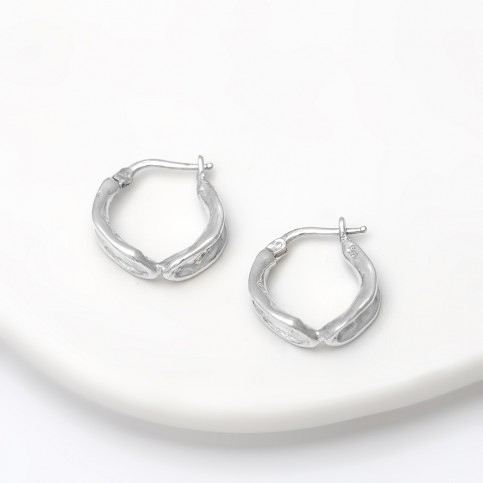 Bond Hoops