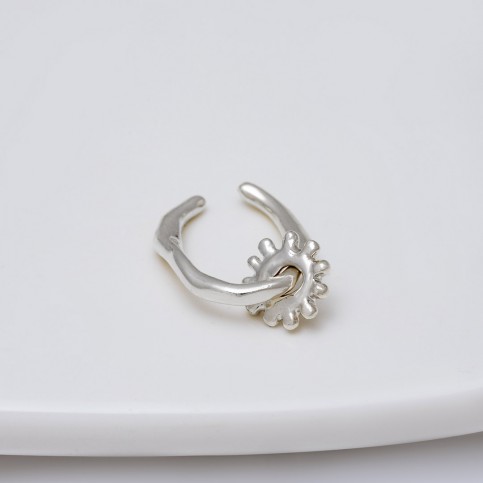 Roler Ear Cuff