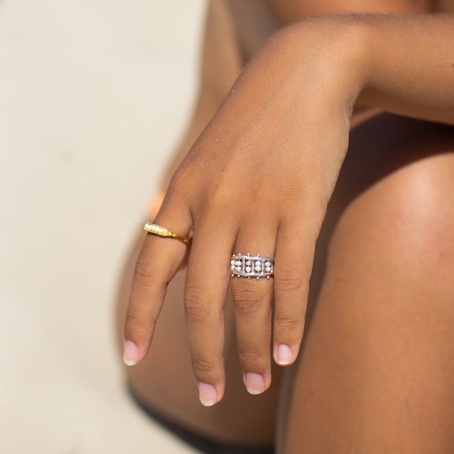 Δαχτυλίδι με Μαργαριτάρια 2